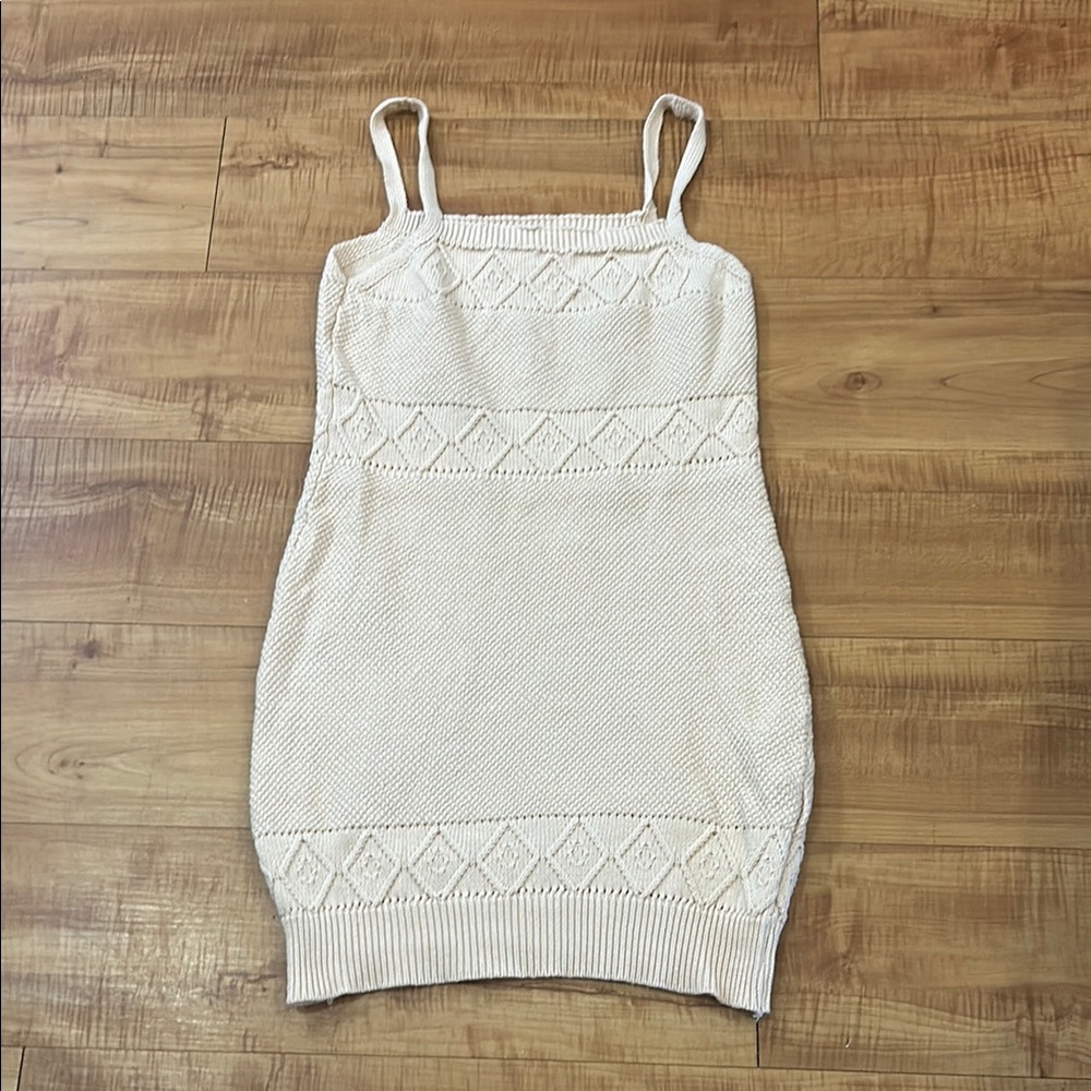 Women’s HELLO MOLLY Venus Cream Knit Dress Size 6 - Picture 6 of 9